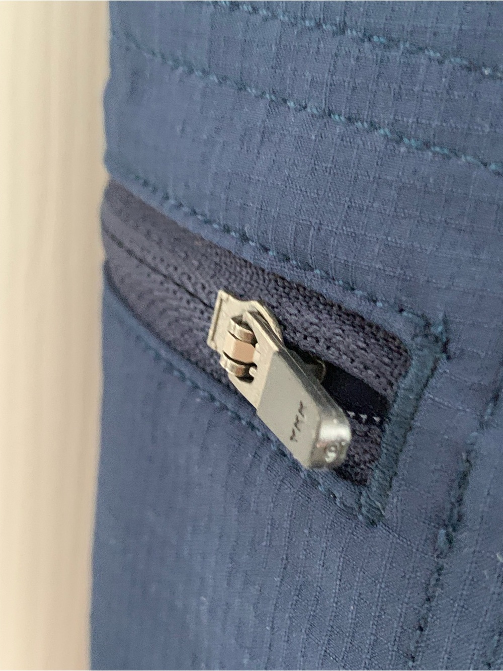 EDDIE BAUER Women’s Blue Stretch Ripstop Crop Pants - Picture 8 of 15
